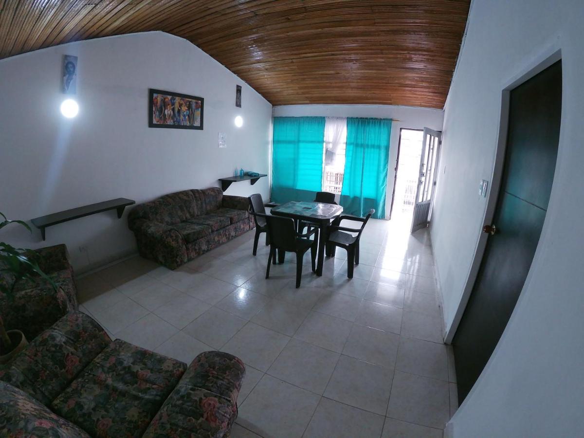 Casa Olimpico Hostal Cali Eksteriør billede